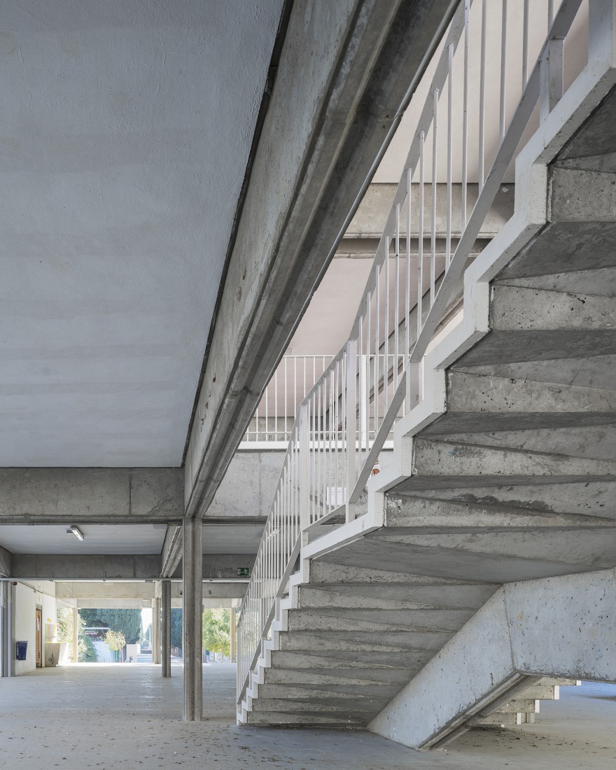Aljarafe School by Fernando Higueras and Antonio Miró. Photograph by Juanca Lagares.