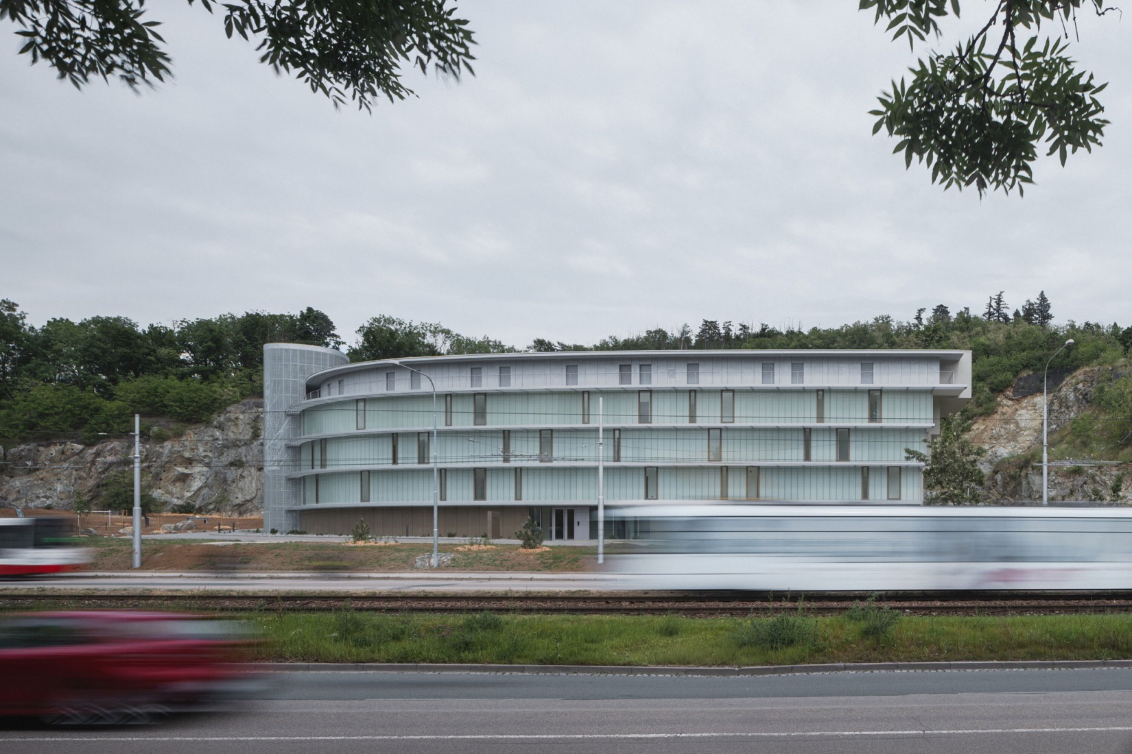 Diorit Residence por Architekti DRNH. Fotografía por Pavel Barták.