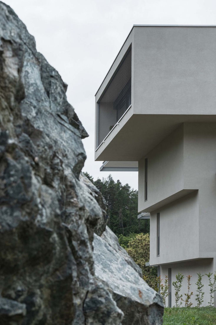 Diorit Residence por Architekti DRNH. Fotografía por Pavel Barták.
