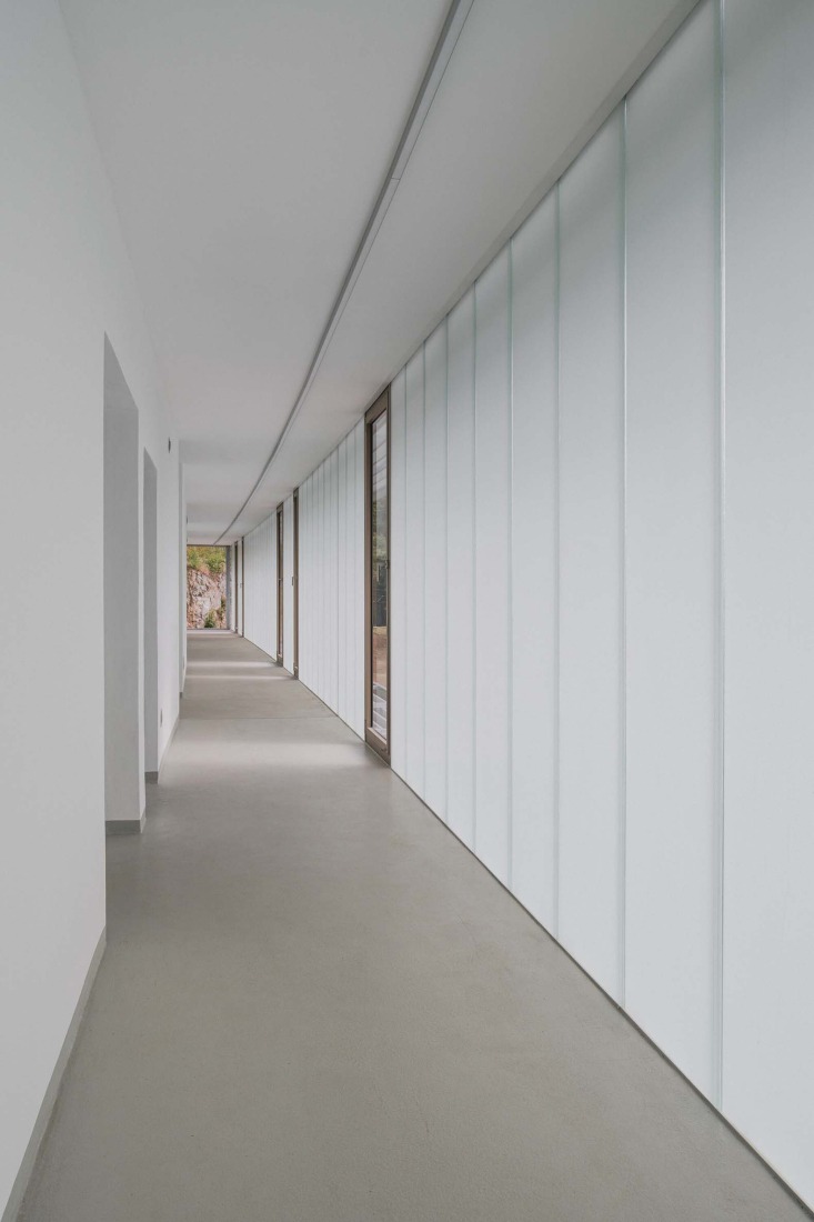 Diorit Residence por Architekti DRNH. Fotografía por Pavel Barták.