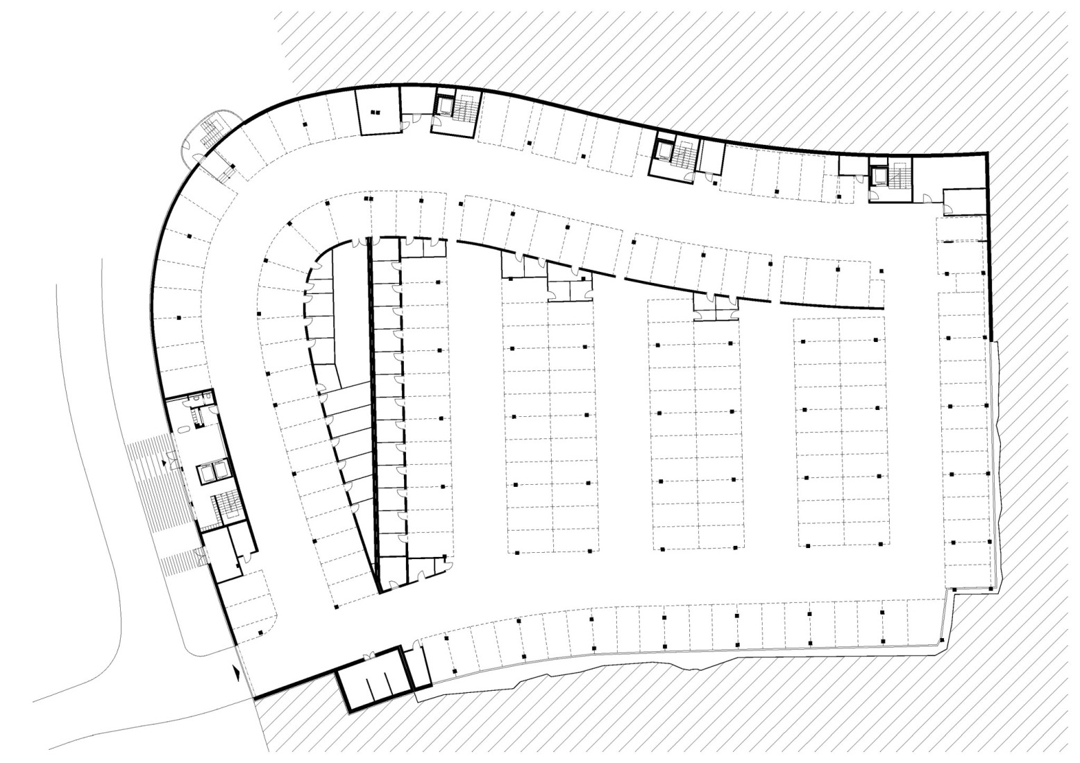 Plano de planta sotano. Diorit Residence por Architekti DRNH. 