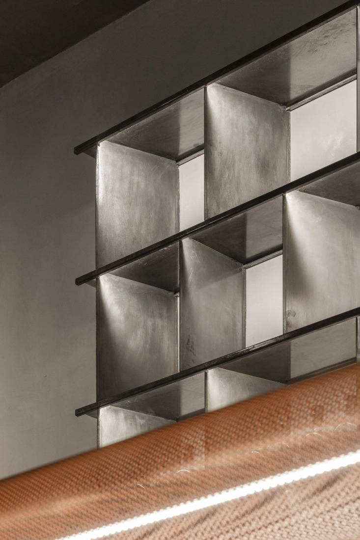 Moretti Gin Bar by Grizzo Studio + Rocío Martínez Serra. Photograph by Federico Kulekdjian.