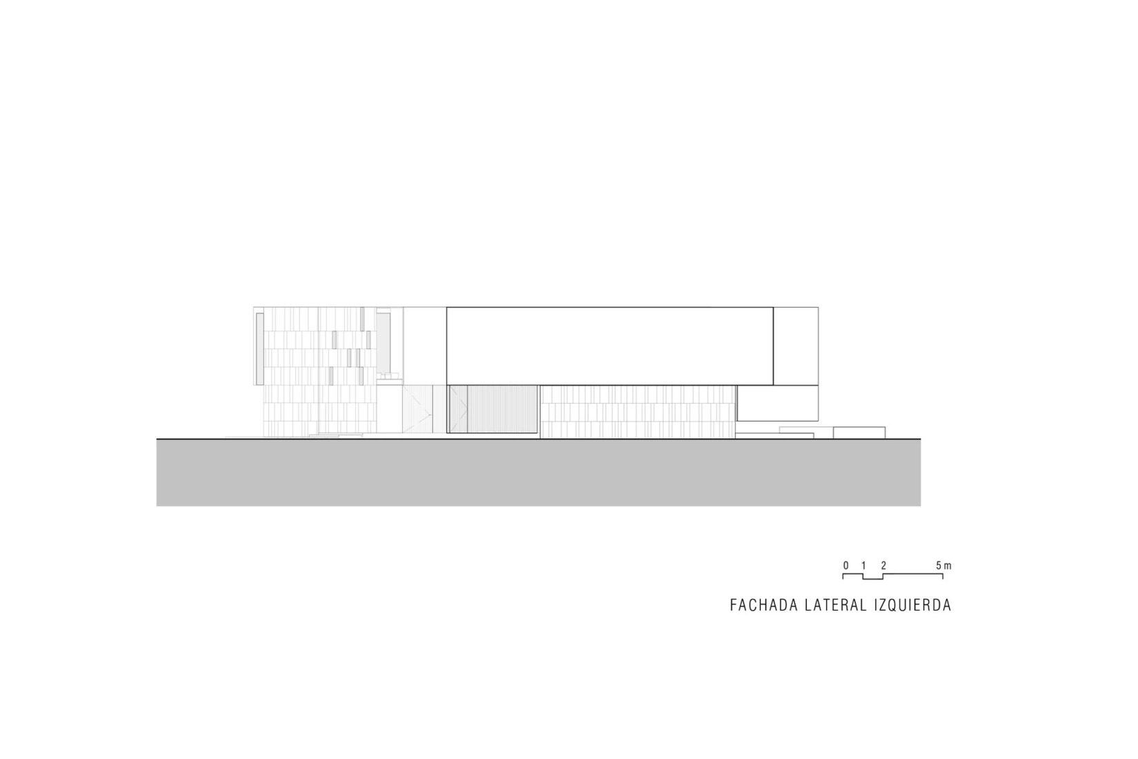 Left side elevation. Casa Río by LABarq. 