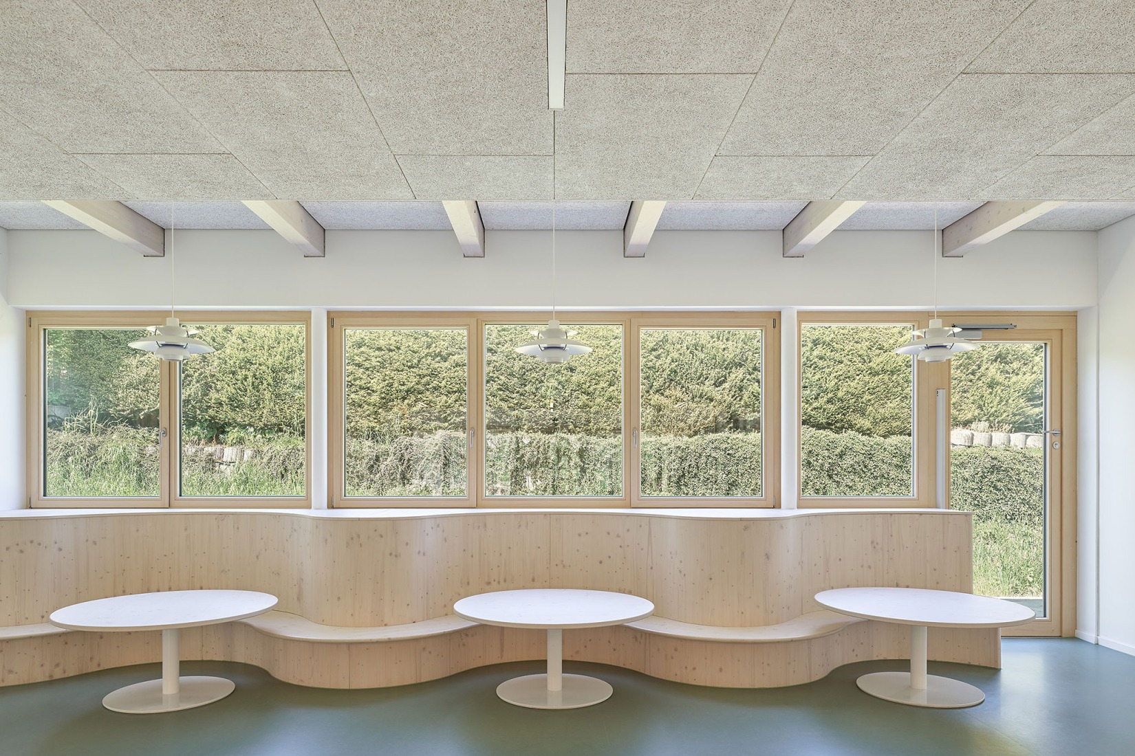 Guardería Koppelesbach por schleicher.ragaller architekten. Fotografía por Zooey Braun.