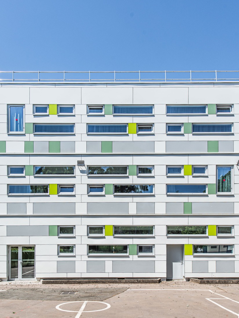 Escuela Marcel Cachin y Centro de Ocio Siloé por Swan architectes. Fotografía por Swan architectes.