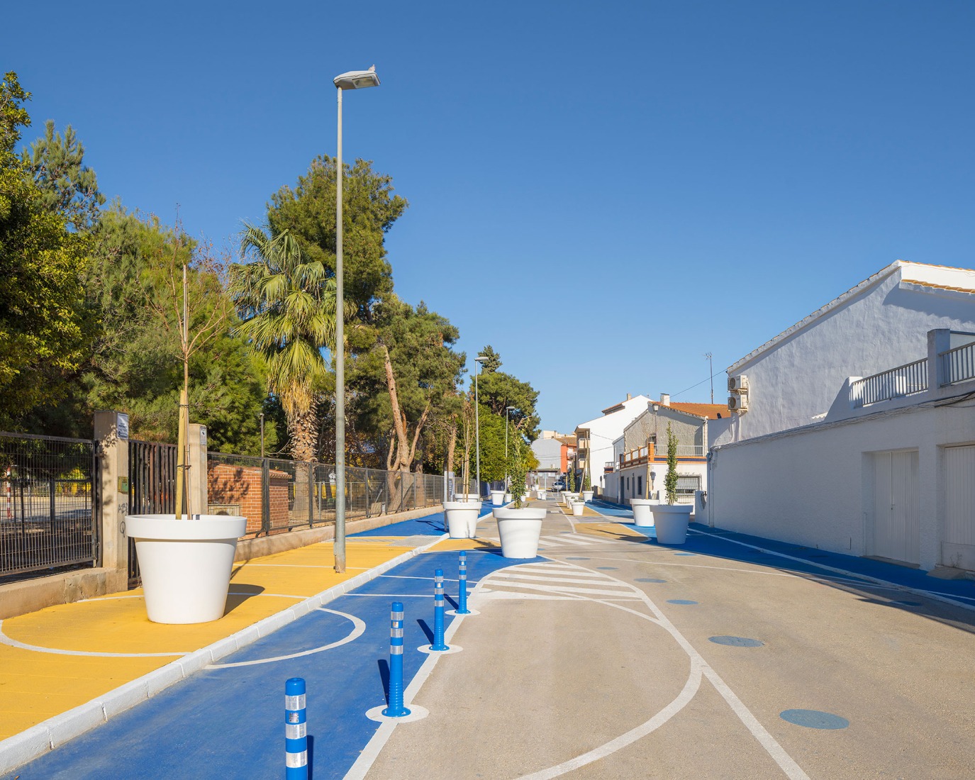 Trenza urbana por DMDT y Parra arquitectos. Fotografía por Imagen Subliminal.