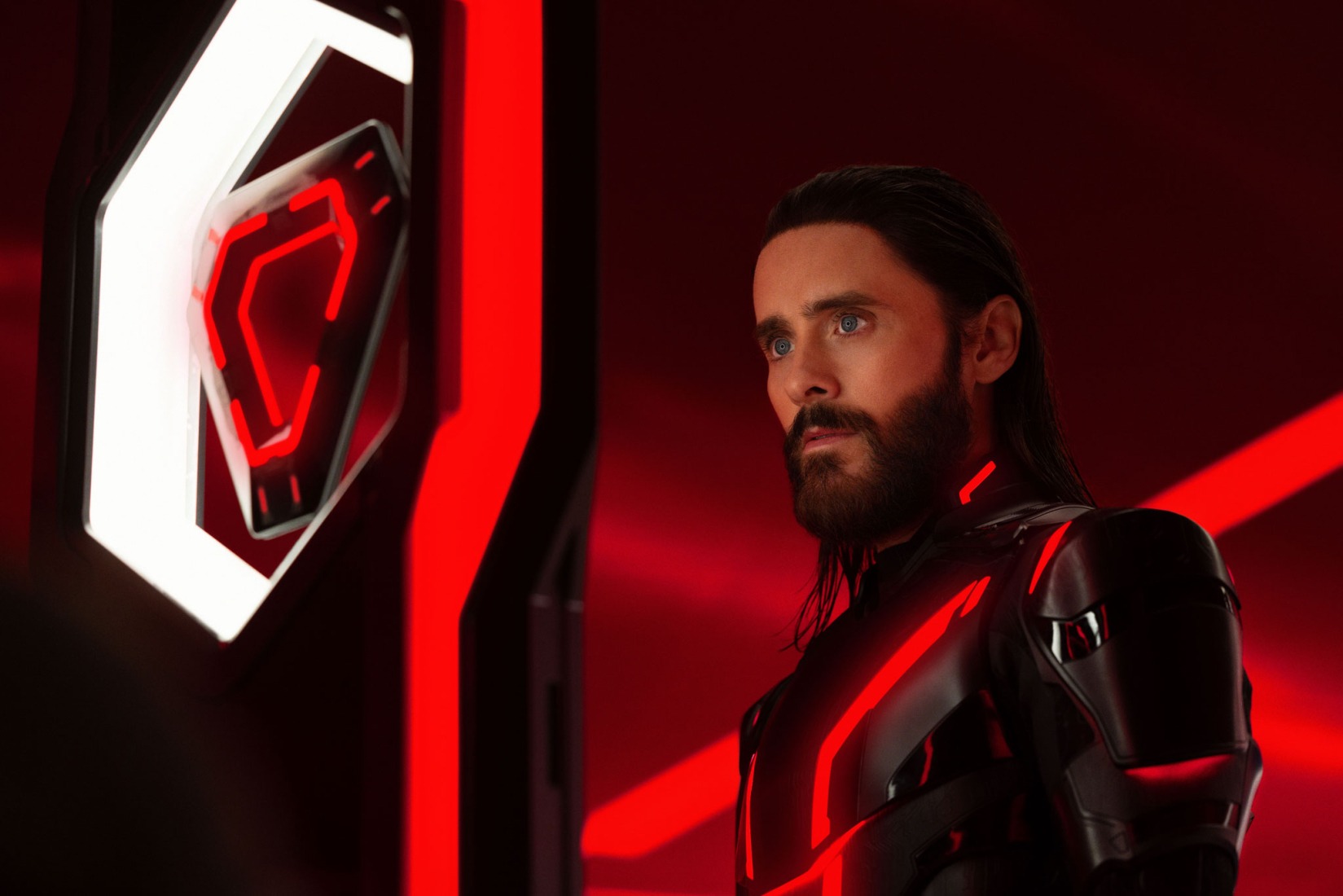 Tron: Ares, 2025 by Joachim Rønning. Image courtesy of 2025 Disney Enterprises, Inc. 