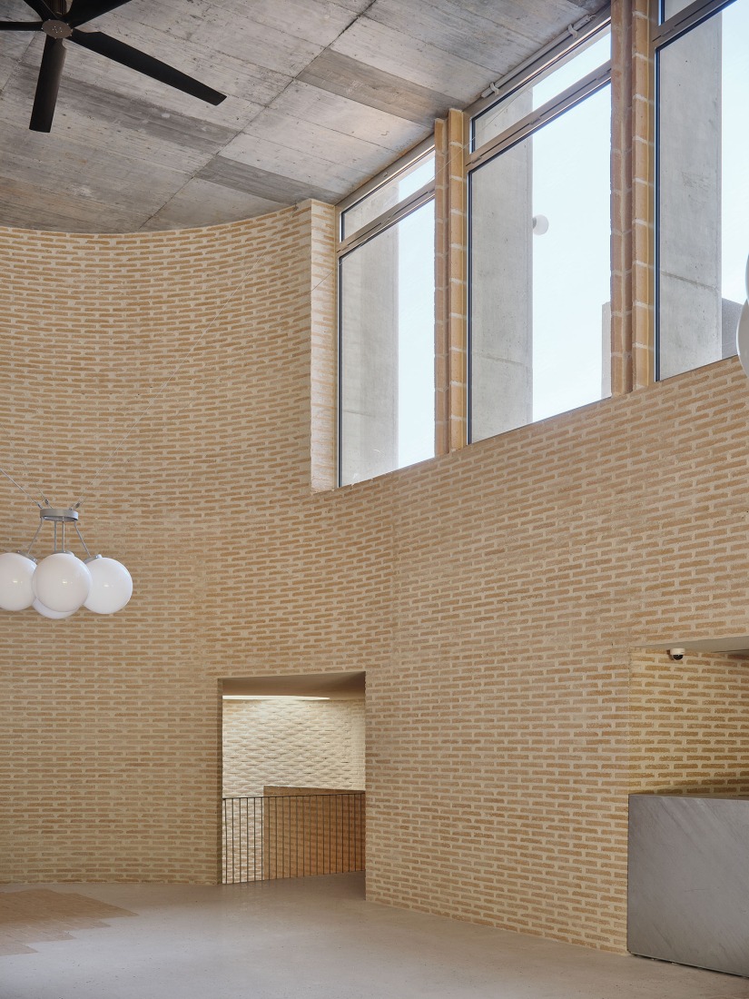 Llull 122 por BAAS arquitectura. Fotografía por Adrià Goula.