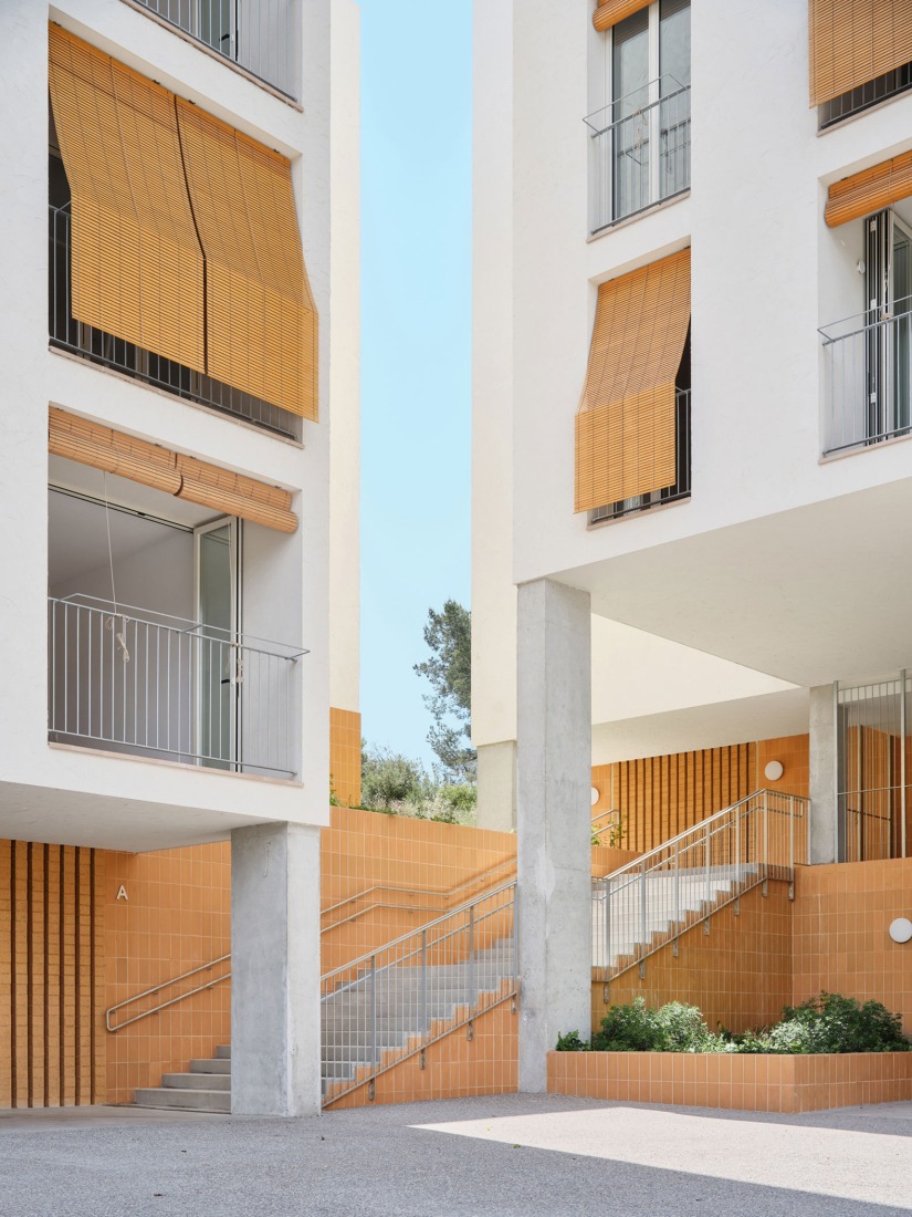 Sustainability and spatial quality. 72 Social Housing in Castelldefels by Carles Enrich Studio. Photograph by Adrià Goula.