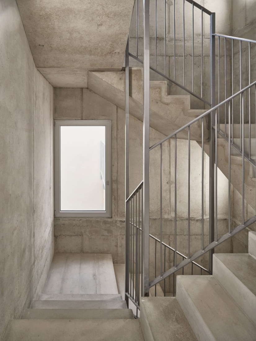 Sustainability and spatial quality. 72 Social Housing in Castelldefels by Carles Enrich Studio. Photograph by Adrià Goula.