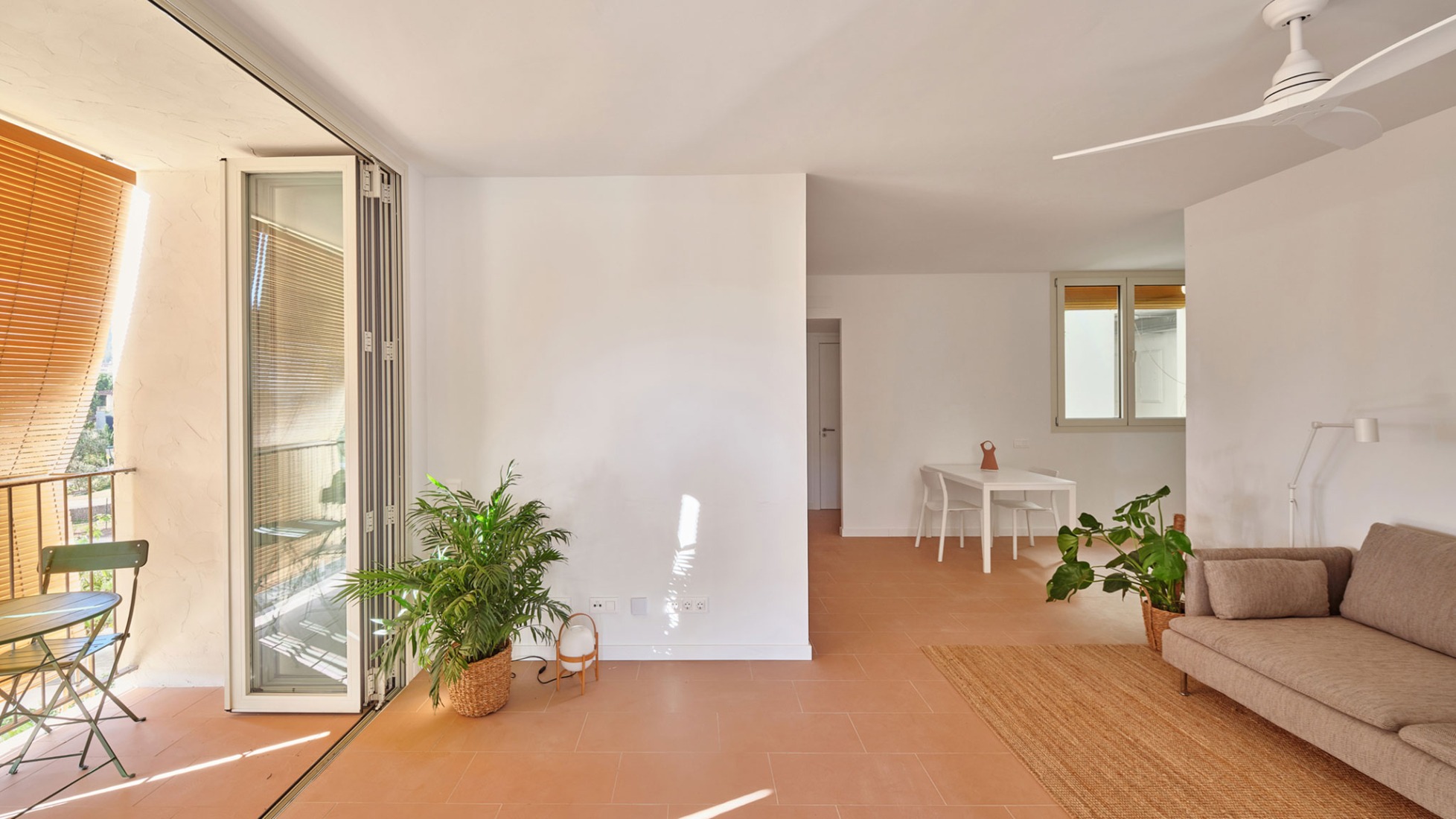 Sustainability and spatial quality. 72 Social Housing in Castelldefels by Carles Enrich Studio. Photograph by Adrià Goula.