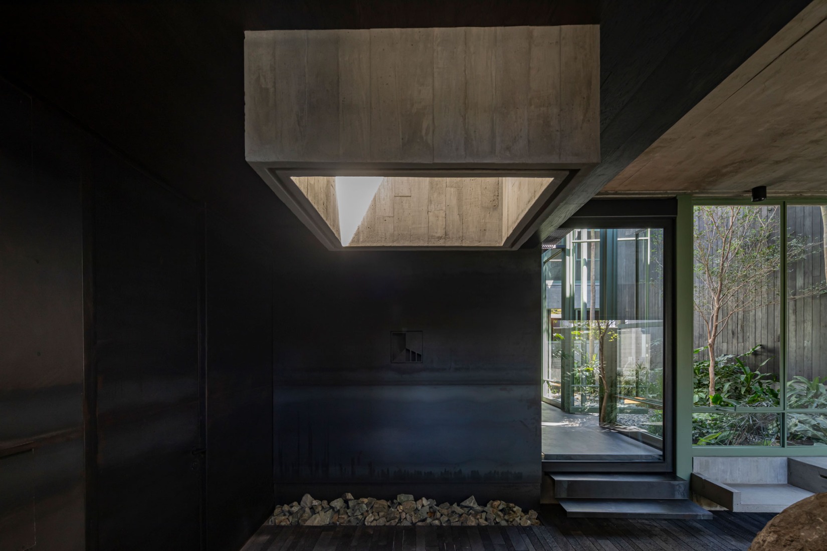 Taller de arquitectura por Di Frenna Arquitectos. Fotografía por Onnis Luque.