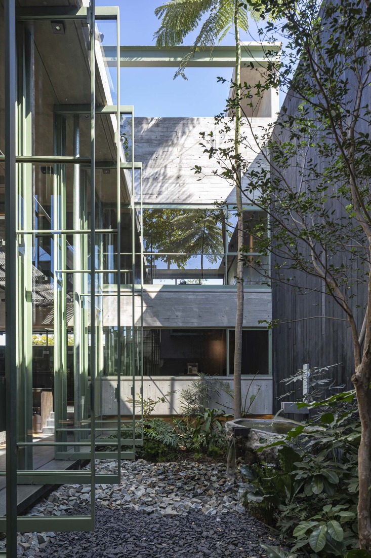 Taller de arquitectura por Di Frenna Arquitectos. Fotografía por Onnis Luque.