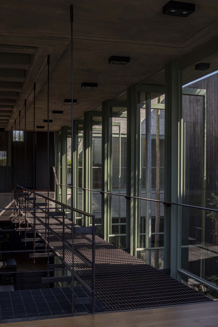 Taller de arquitectura por Di Frenna Arquitectos. Fotografía por Onnis Luque.