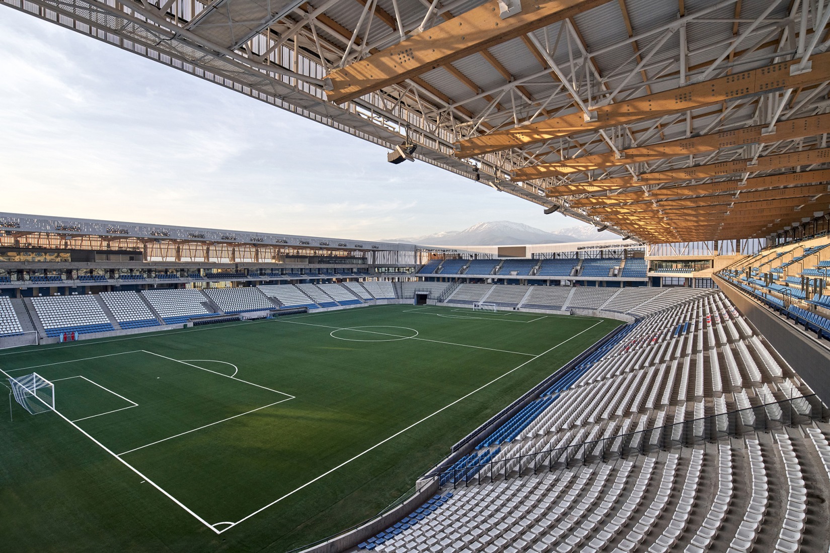 Proyecto de Modernización del Estadio de Universidad Católica por IDOM. Fotografía por Cristóbal Palma.