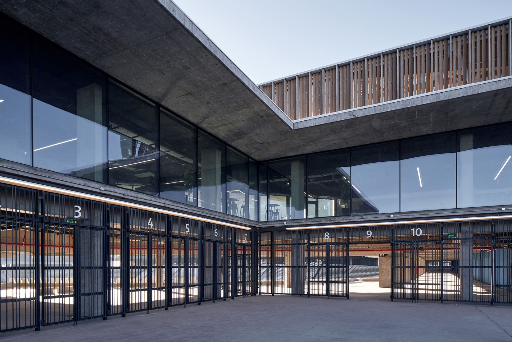 Proyecto de Modernización del Estadio de Universidad Católica por IDOM. Fotografía por Cristóbal Palma.