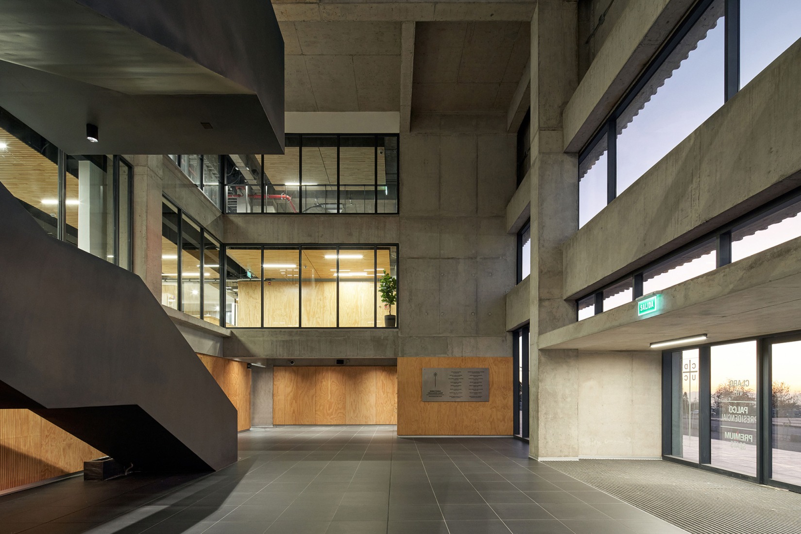 Proyecto de Modernización del Estadio de Universidad Católica por IDOM. Fotografía por Cristóbal Palma.