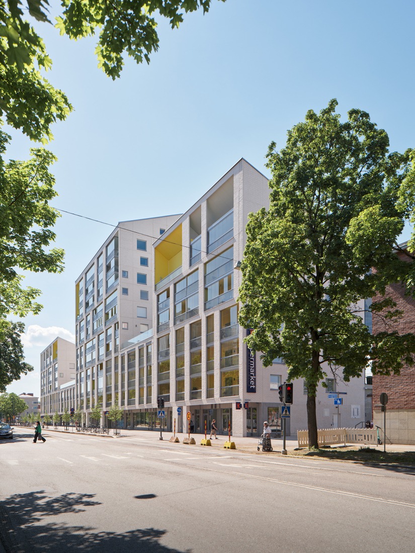 Estadio Tammela por JKMM Architects. Fotografía por Tuomas Uusheimo.