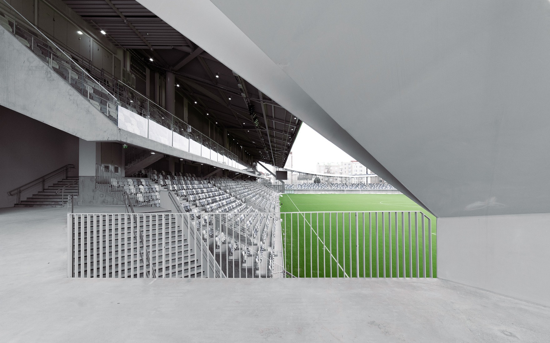 Estadio Tammela por JKMM Architects. Fotografía por Hannu Rytky.
