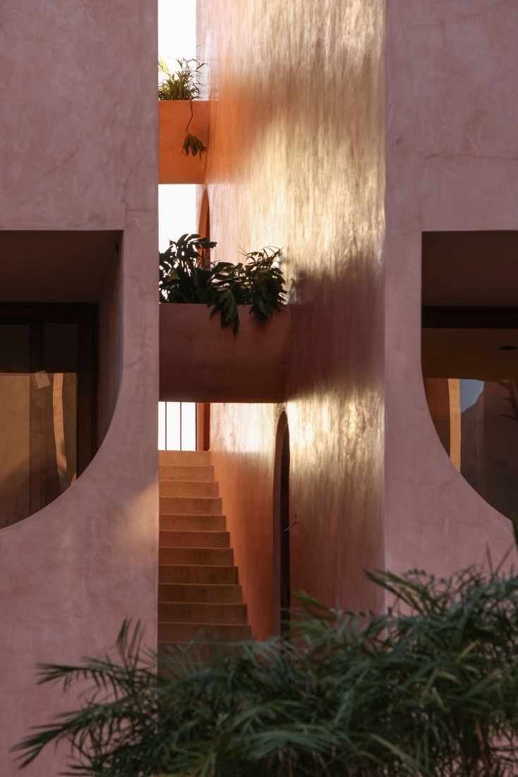 Un complejo regenerativo. Babel por V Taller. Fotografía por Albers Studio.