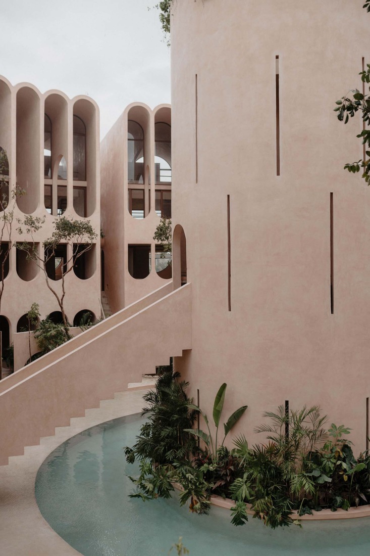 Un complejo regenerativo. Babel por V Taller. Fotografía por Spaces by Conie.