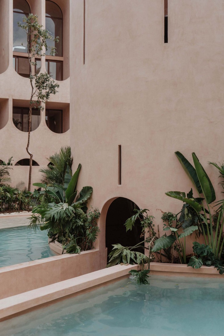 Un complejo regenerativo. Babel por V Taller. Fotografía por Spaces by Conie.