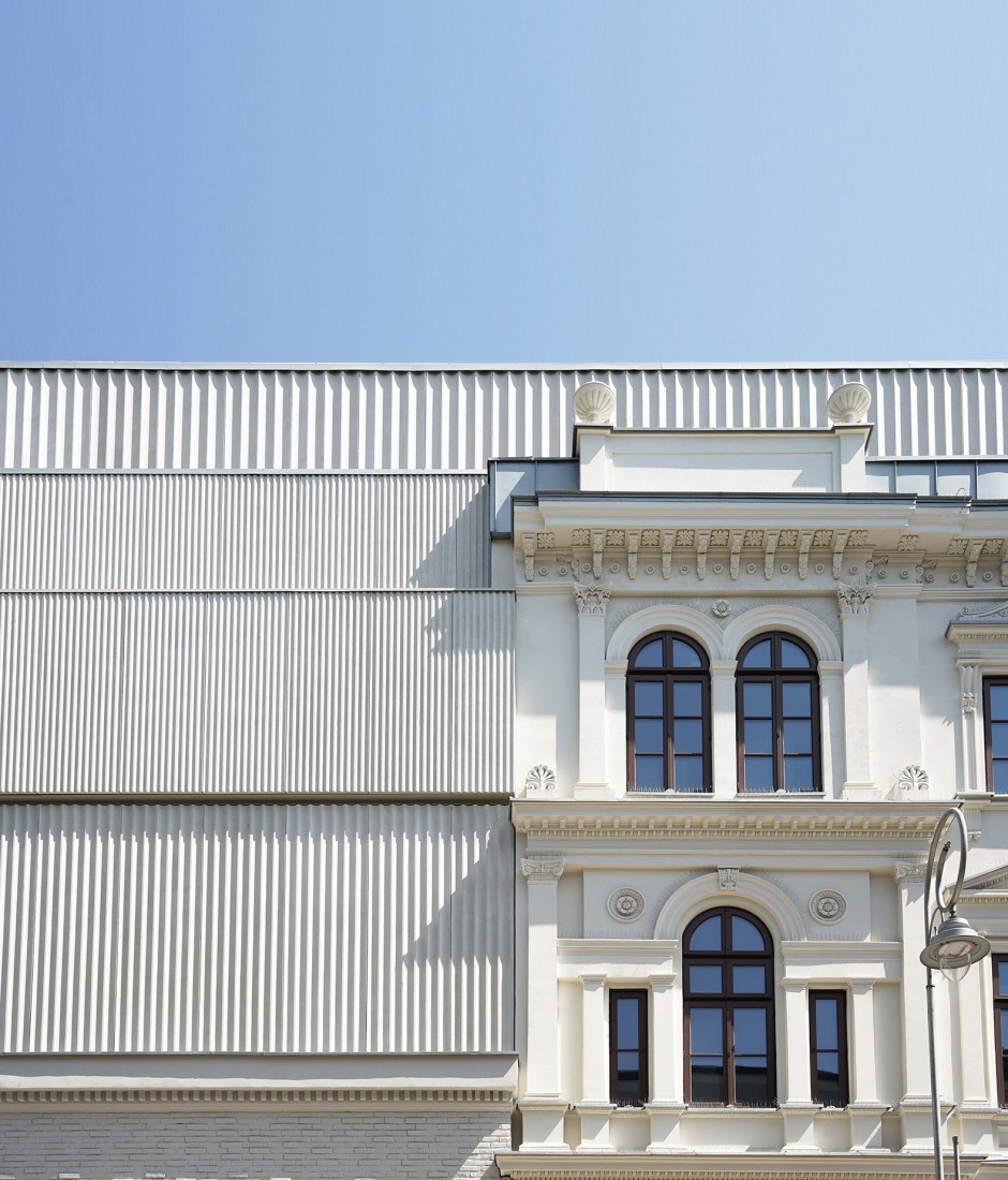 Żeromski Theatre in Kielce by WXCA. Photograph by Oliwia Pakuszewska.