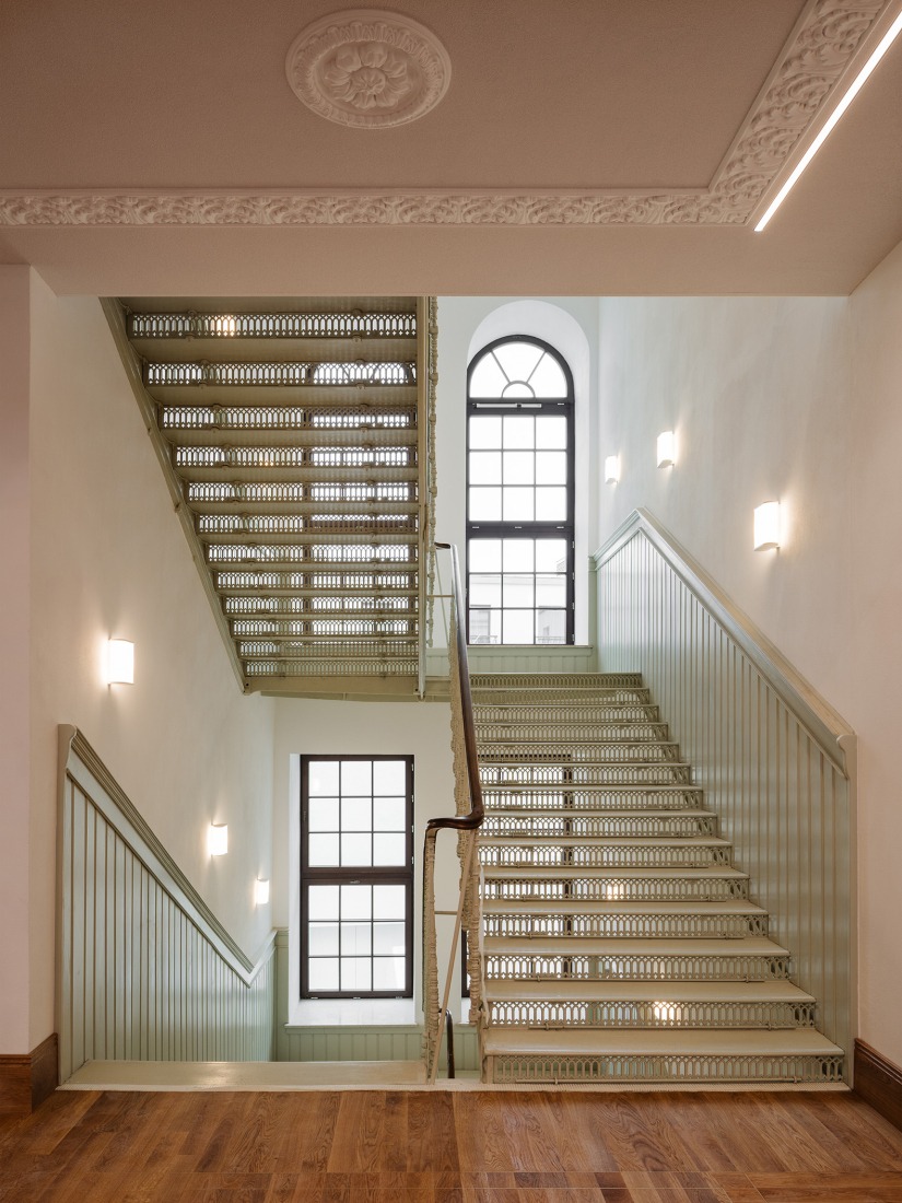 Żeromski Theatre in Kielce by WXCA. Photograph by Nate Cook.