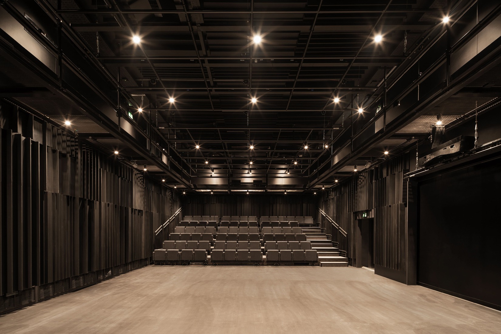 Żeromski Theatre in Kielce by WXCA. Photograph by Adam Grzesik.