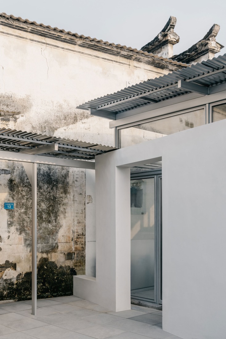 Visitor centre - Longyou / tourist centre by Atelier tao+c. Photograph by Wen Studio.