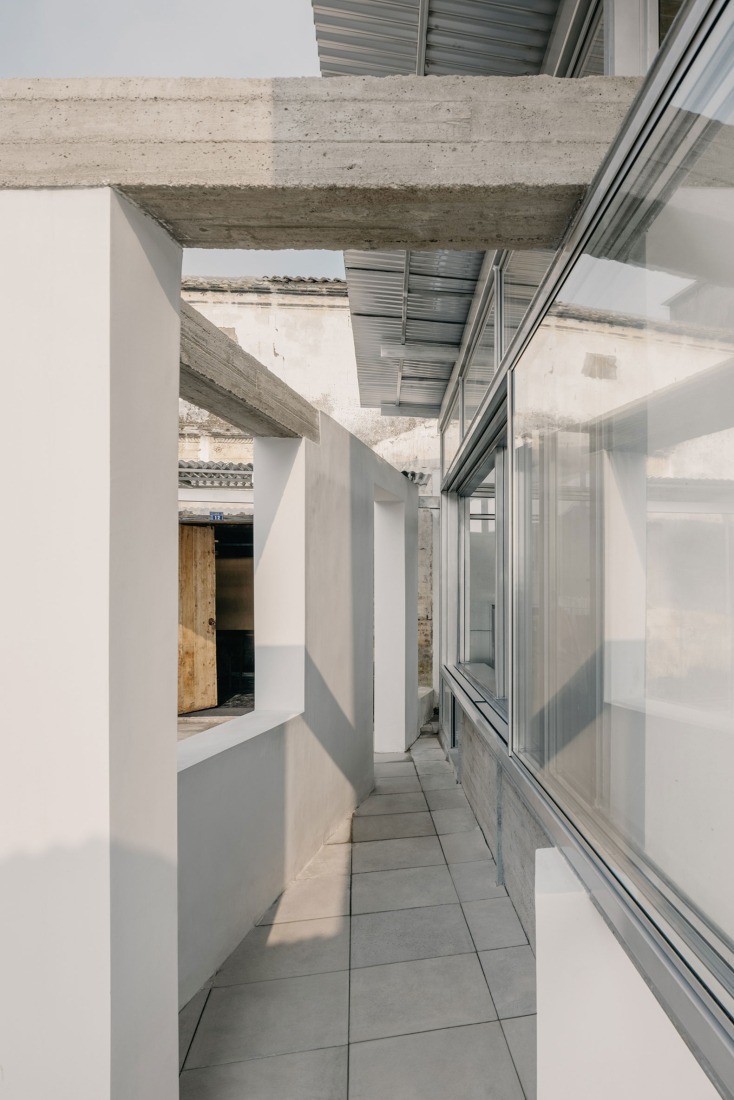 Visitor centre - Longyou / tourist centre by Atelier tao+c. Photograph by Wen Studio.