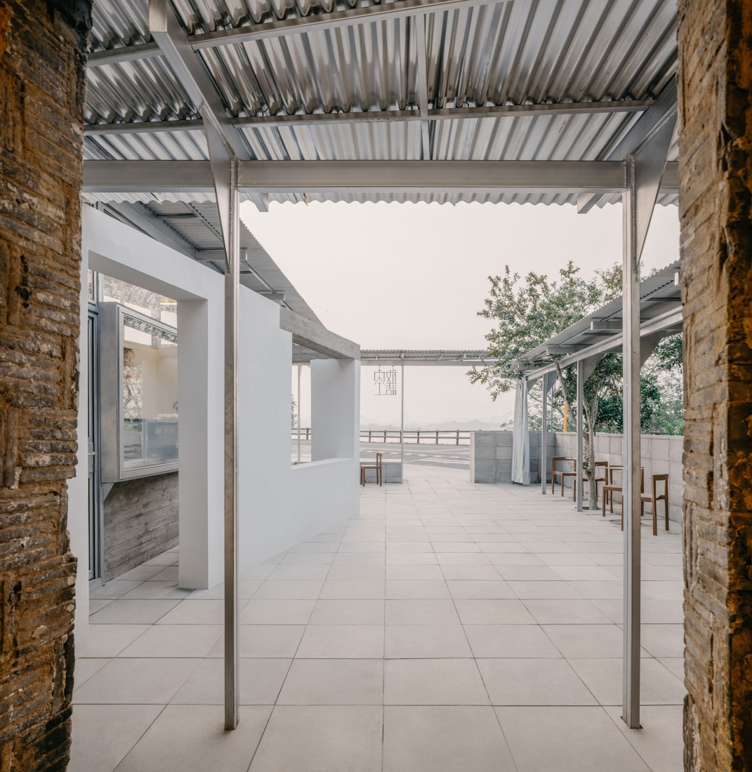 Visitor centre - Longyou / tourist centre by Atelier tao+c. Photograph by Wen Studio.