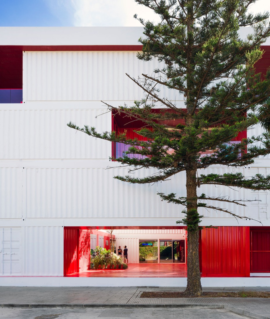 Zona base - Incubazul by Carquero Arquitectura. Photograph by Jesús Granada. 