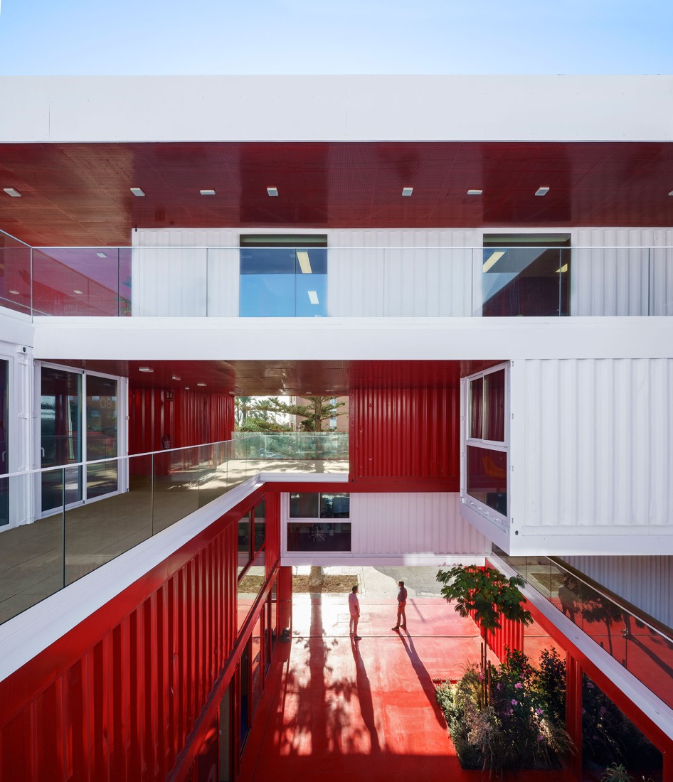 Zona base - Incubazul by Carquero Arquitectura. Photograph by Jesús Granada. 