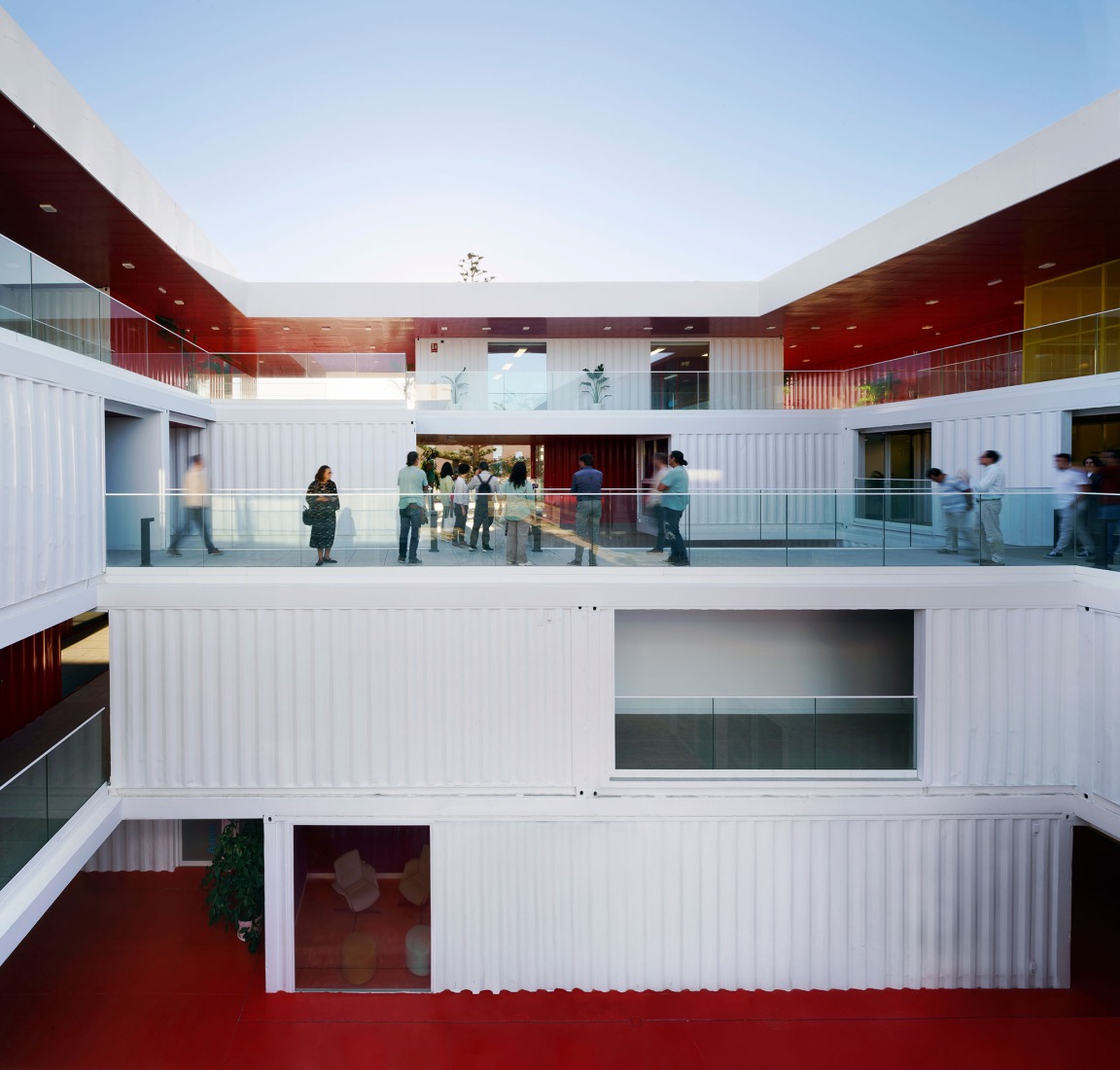 Zona base - Incubazul by Carquero Arquitectura. Photograph by Jesús Granada. 