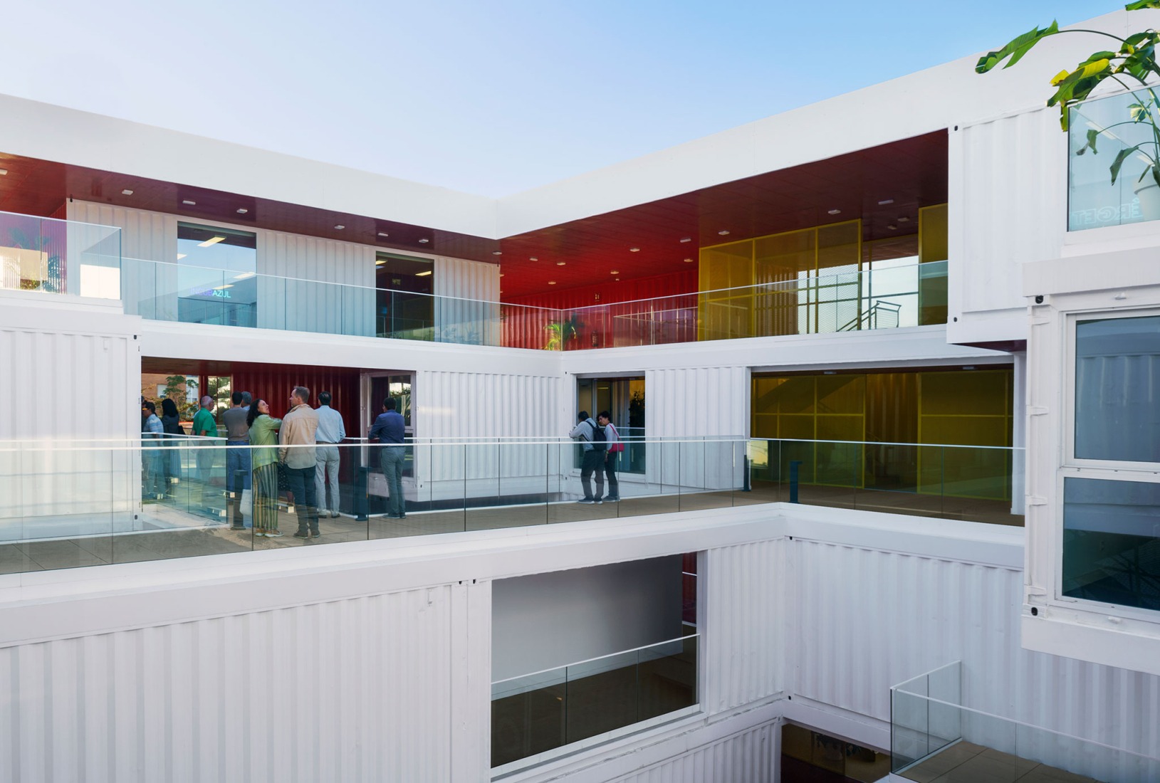 Zona base - Incubazul by Carquero Arquitectura. Photograph by Jesús Granada. 