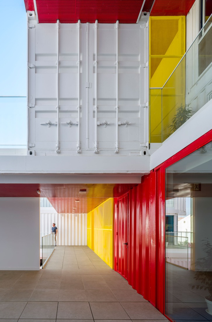 Zona base - Incubazul by Carquero Arquitectura. Photograph by Jesús Granada. 