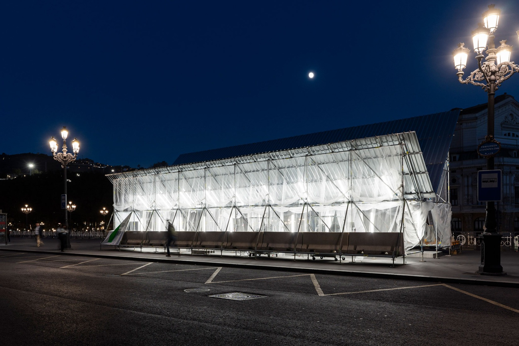 Etxenoi by AMA Architectural Office. Photograph by Mikel Blasco. Image courtesy by Mugak/2025.