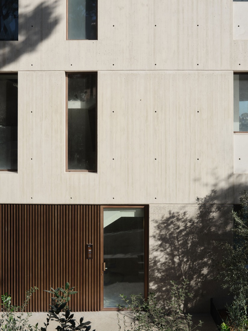 «SA Caleta» por FGA Arquitectes, Jaime Prous Architects y Pineda Monedero. Fotografía por Adrià Goula.  