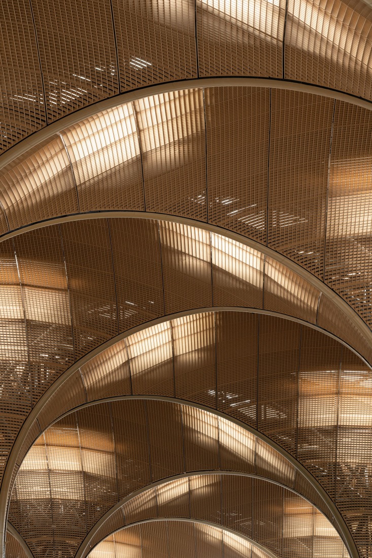 Aeropuerto Internacional Techo por Foster + Partners. Fotografía por Nigel Young. 