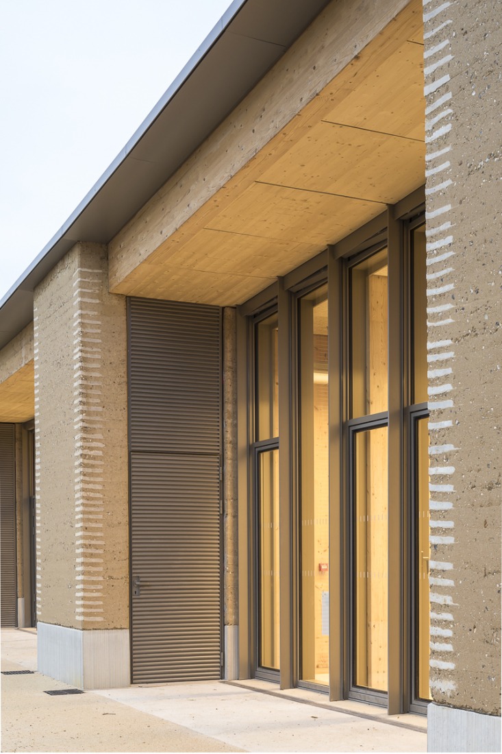 Centro Infantil y Deportivo Parc des Loges por Hemaa Architectes. Fotografía por Sergio Grazia.