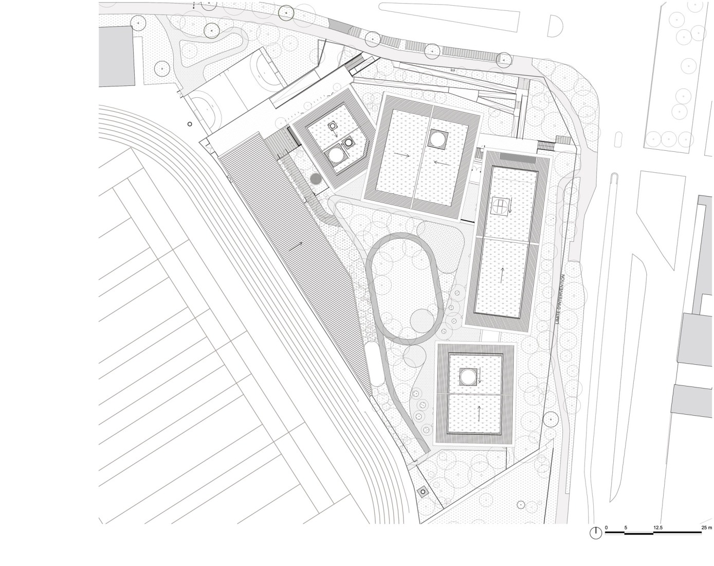 Plano de cubiertas. Centro Infantil y Deportivo Parc des Loges por Hemaa Architectes. 
