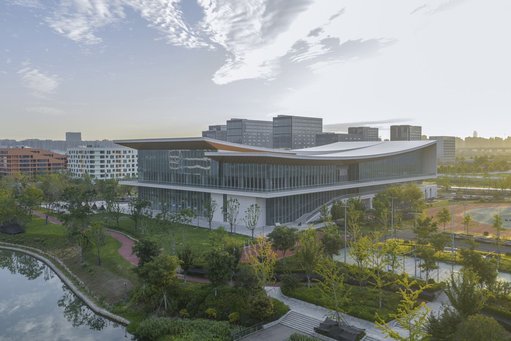 Sports Center. Westlake University by HENN. Photograph by Tian Fangfang.