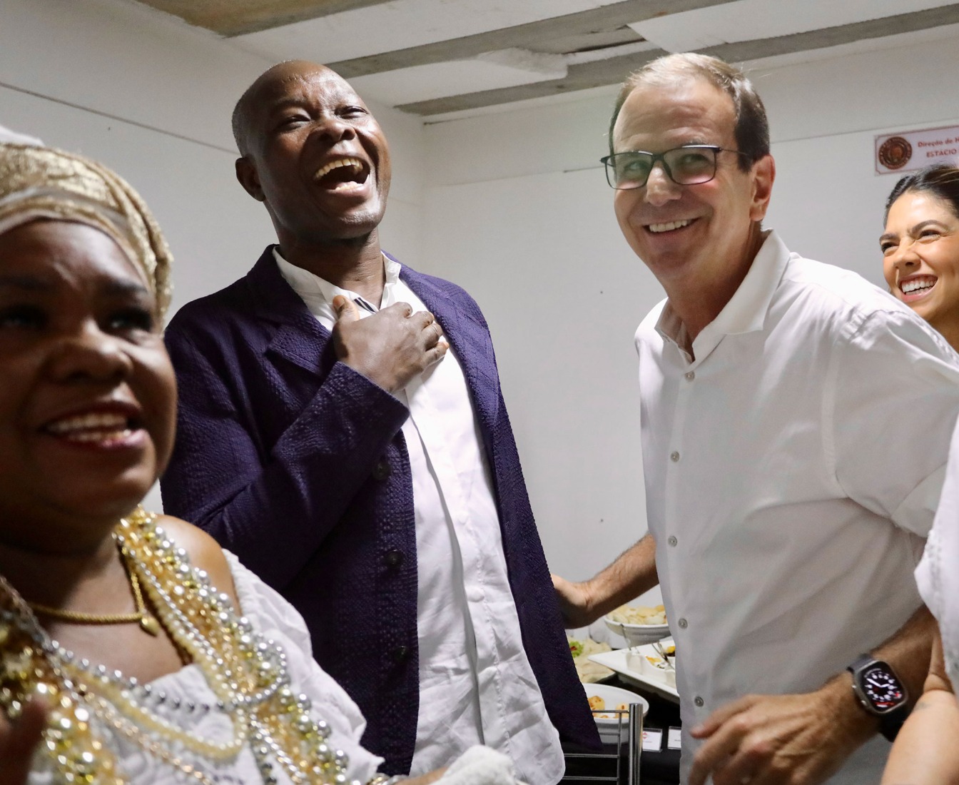 Biblioteca dos Saberes por Kéré Architecture. Fotografía por Beth Santos. 