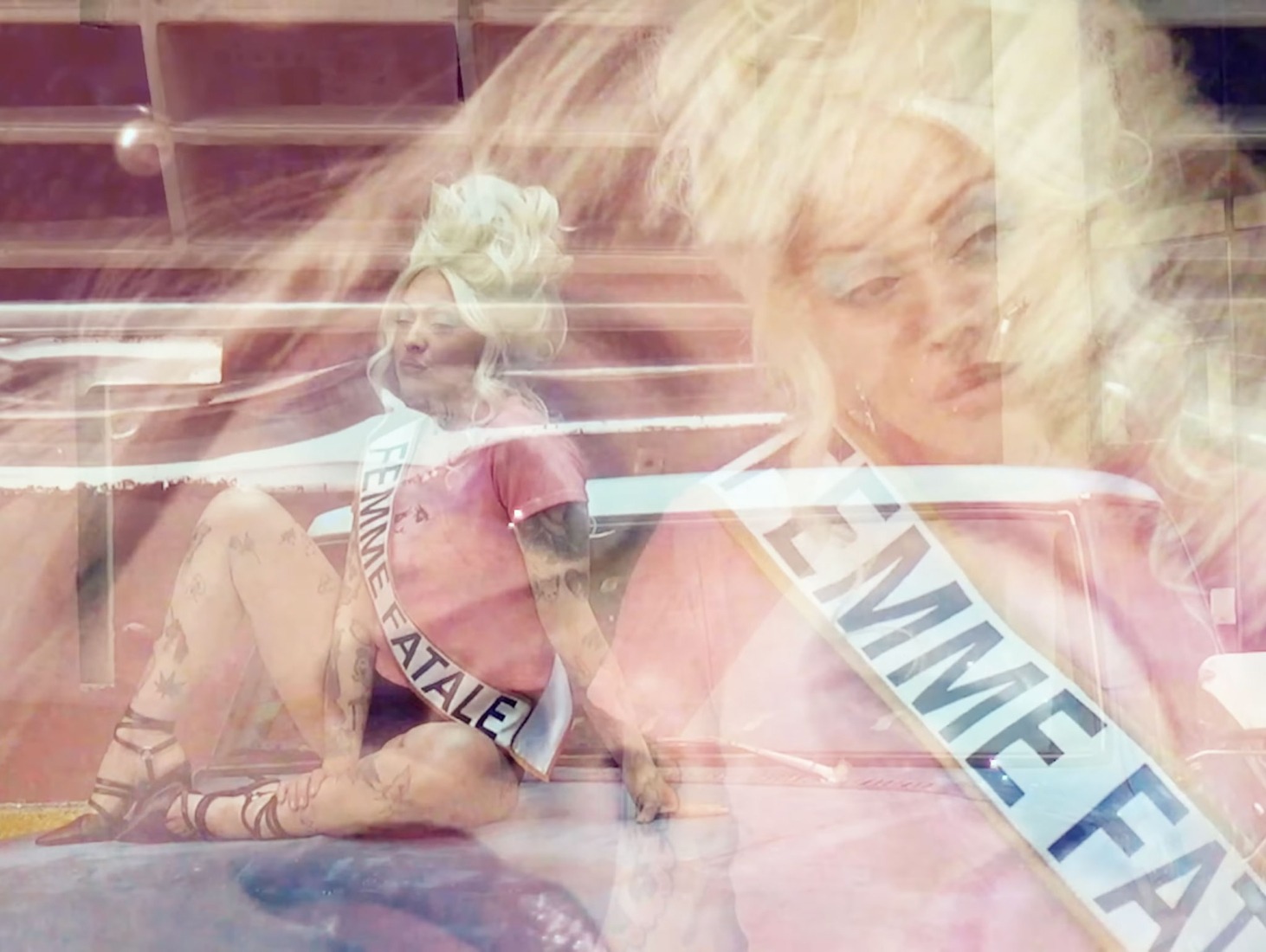 Femme Fatale por Mon Laferte.