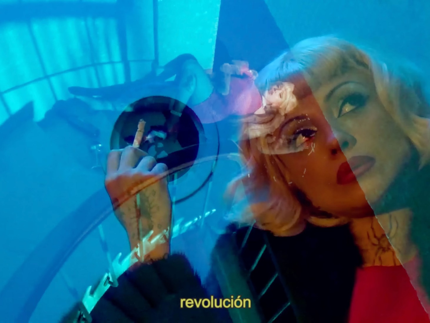 Femme Fatale por Mon Laferte.