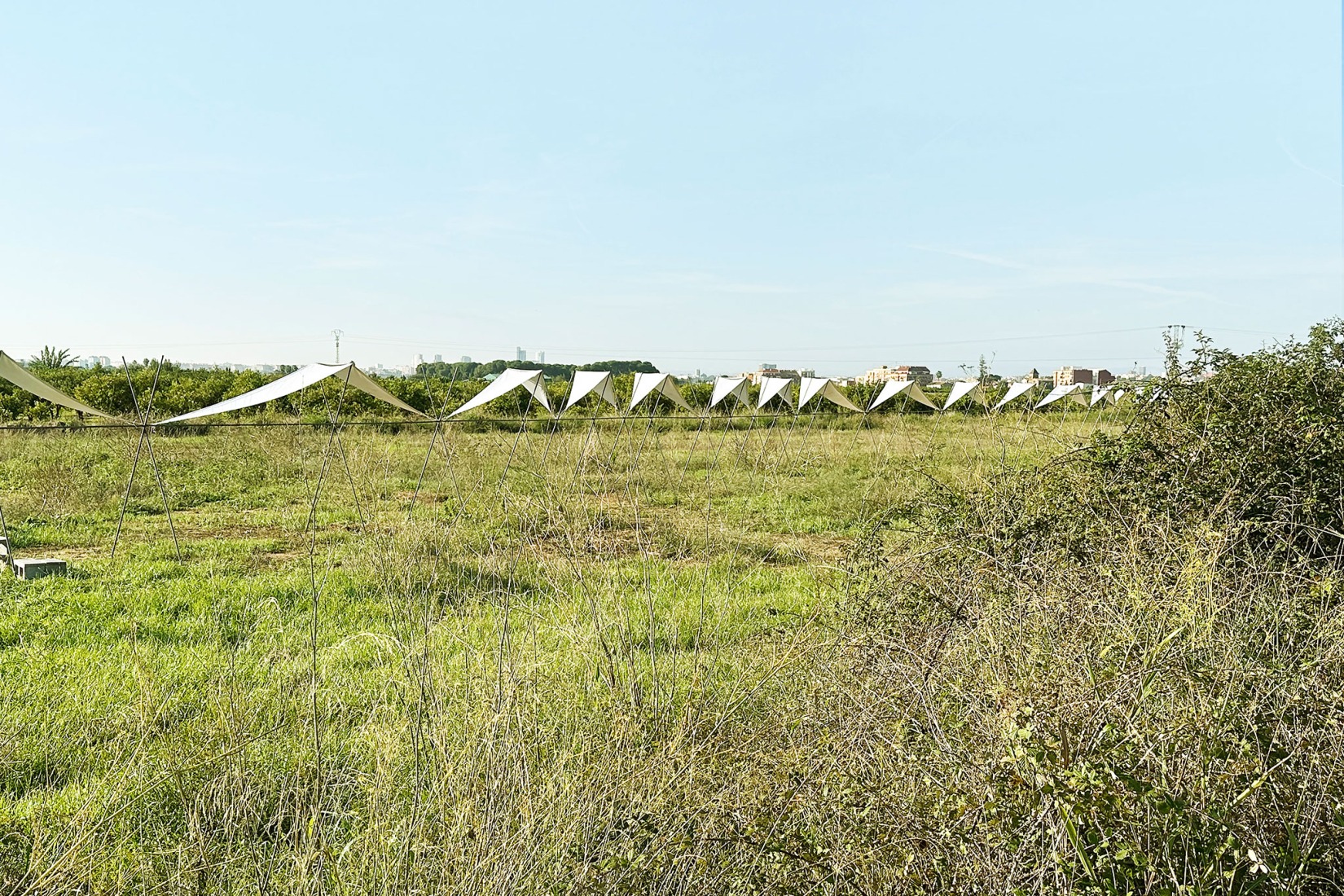 Pabellón 100 metros lineales por Pablo Paradinas Sastre y Eletres Studio. Fotografía por Pablo Paradinas Sastre y Eletres Studio. 