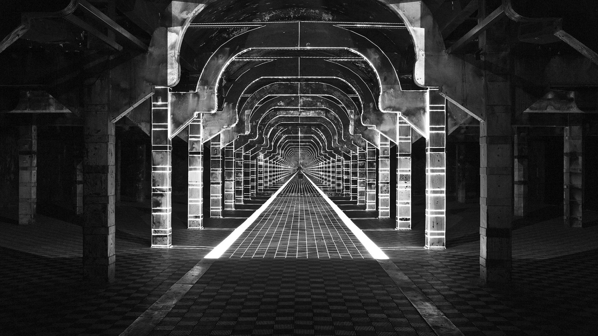 Quadratura by Pablo Valbuena.