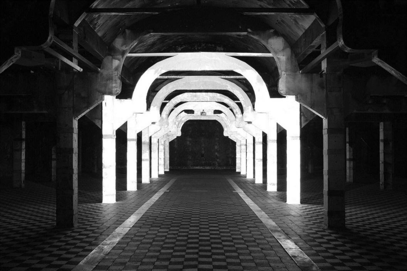 Quadratura by Pablo Valbuena.