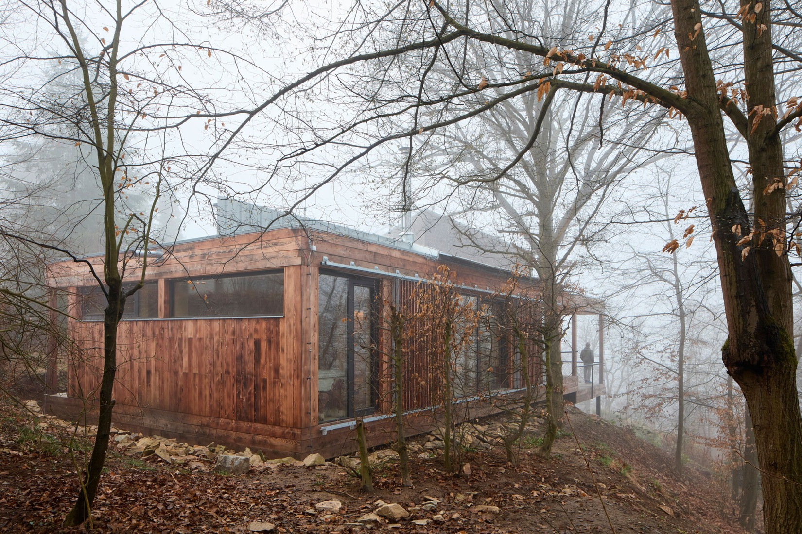 Casa Medník por Päivä architekti. Fotografía por Radek Úlehla.